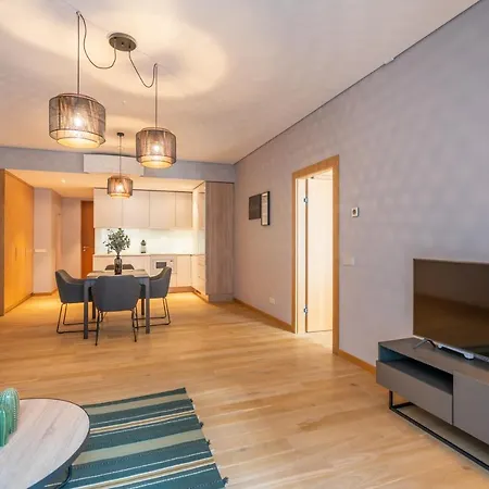 아파트 Easyrooms Dzirnavu