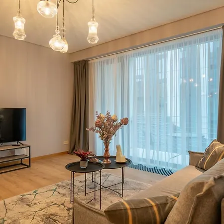 Easyrooms Dzirnavu Apartment *
