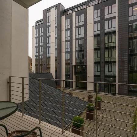 Apartment Easyrooms Dzirnavu Riga