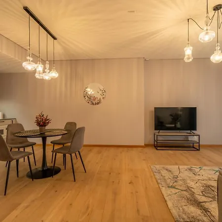 아파트 Easyrooms Dzirnavu